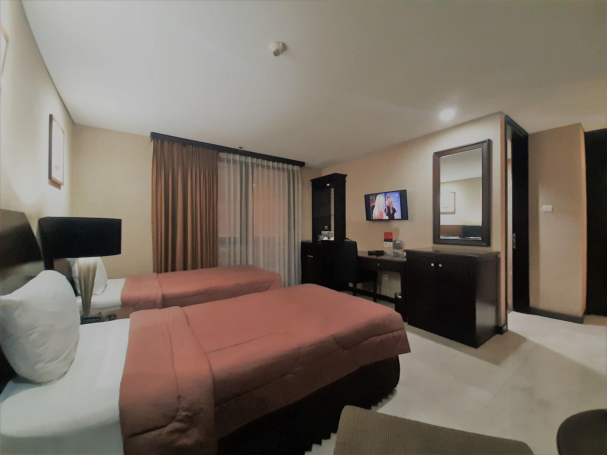 The Palais Hotel Dago Bandung Zewnętrze zdjęcie